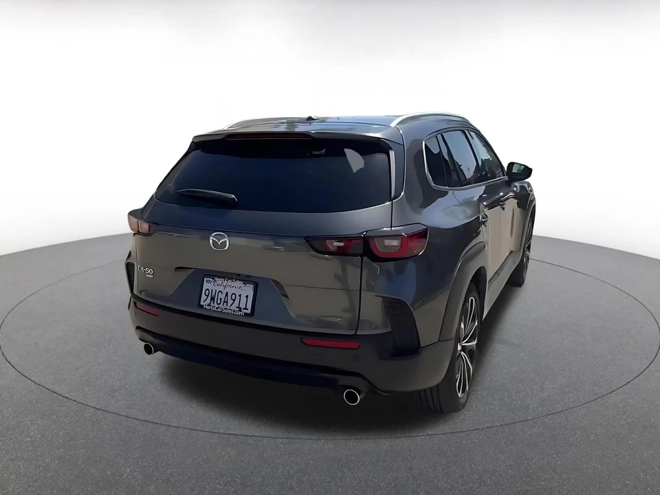 2026 Mazda CX-50 - Image 17 of 31