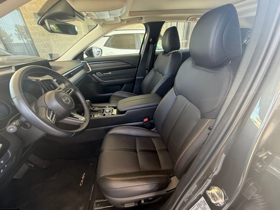 2026 Mazda CX-50 - Image 27 of 31