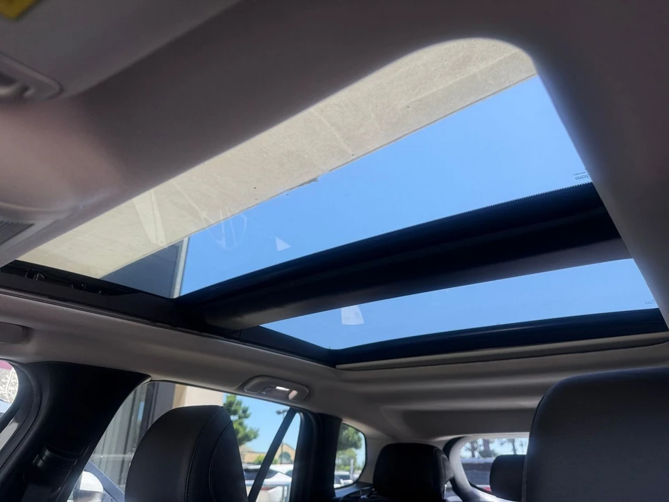 2026 Mazda CX-50 - Image 30 of 31