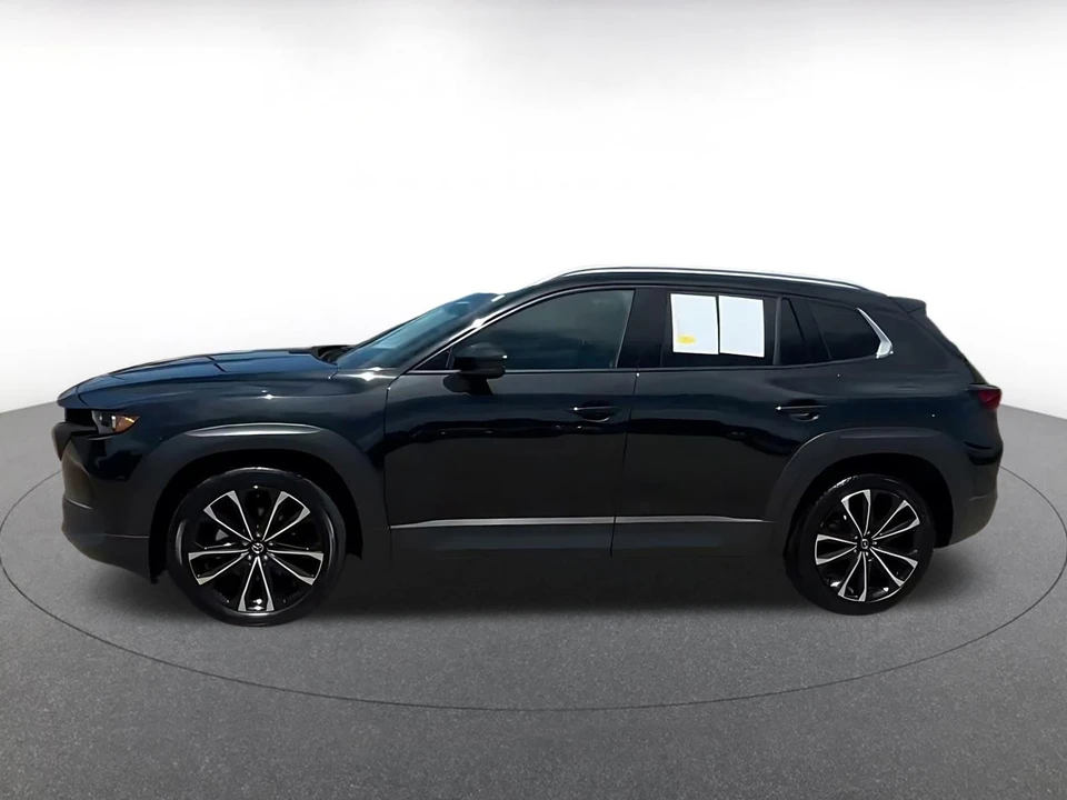 2026 Mazda CX-50 - Image 9 of 31