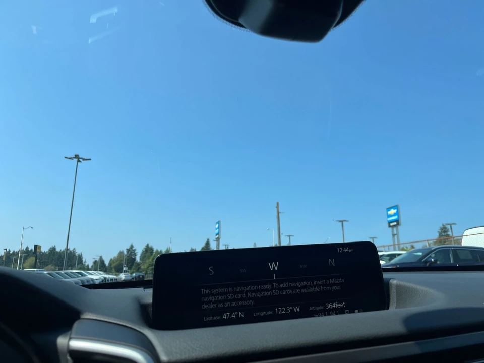 2026 Mazda CX-50 - Image 19 of 31