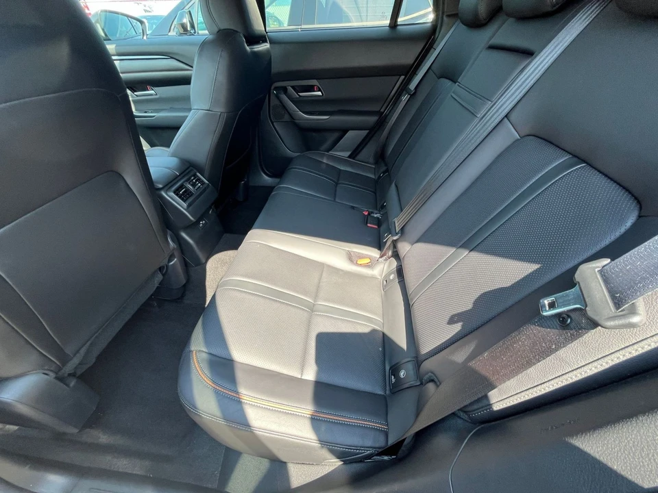 2026 Mazda CX-50 - Image 29 of 31