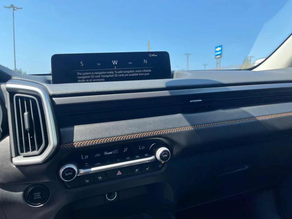 2026 Mazda CX-50 - Image 22 of 31