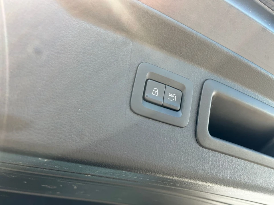 2026 Mazda CX-50 - Image 25 of 31