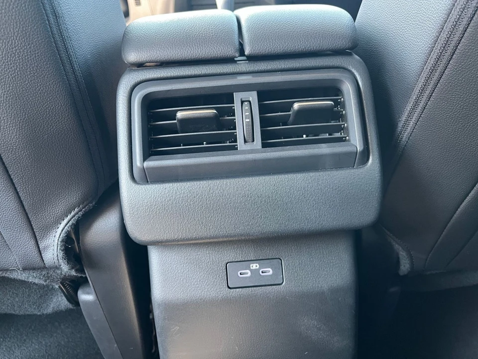 2026 Mazda CX-50 - Image 26 of 31