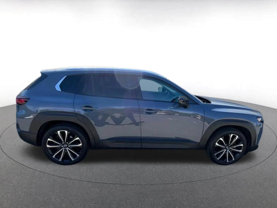 2026 Mazda CX-50 - Image 17 of 31