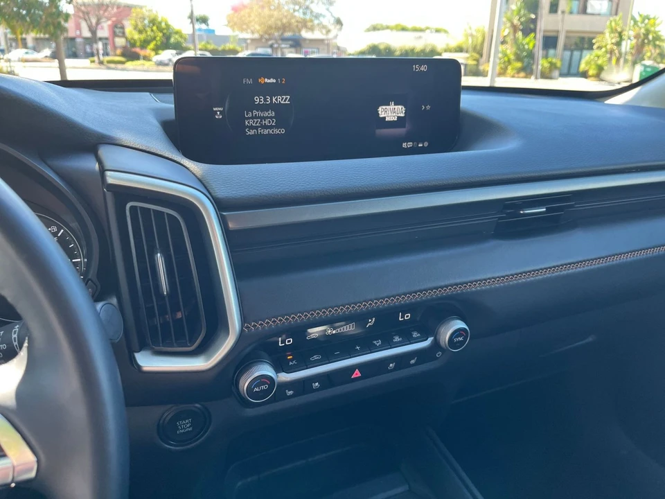 2026 Mazda CX-50 - Image 18 of 31