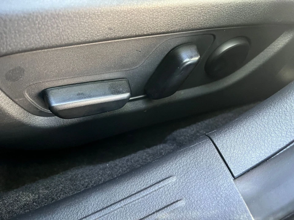 2026 Mazda CX-50 - Image 23 of 31