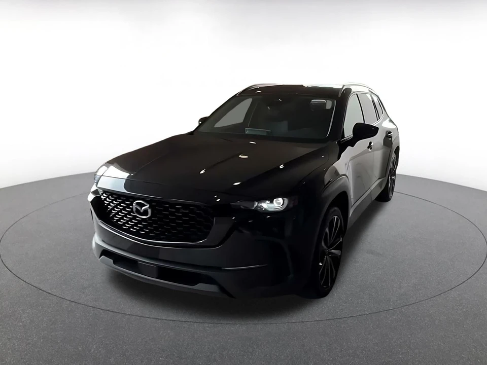 2026 Mazda CX-50 - Image 15 of 31