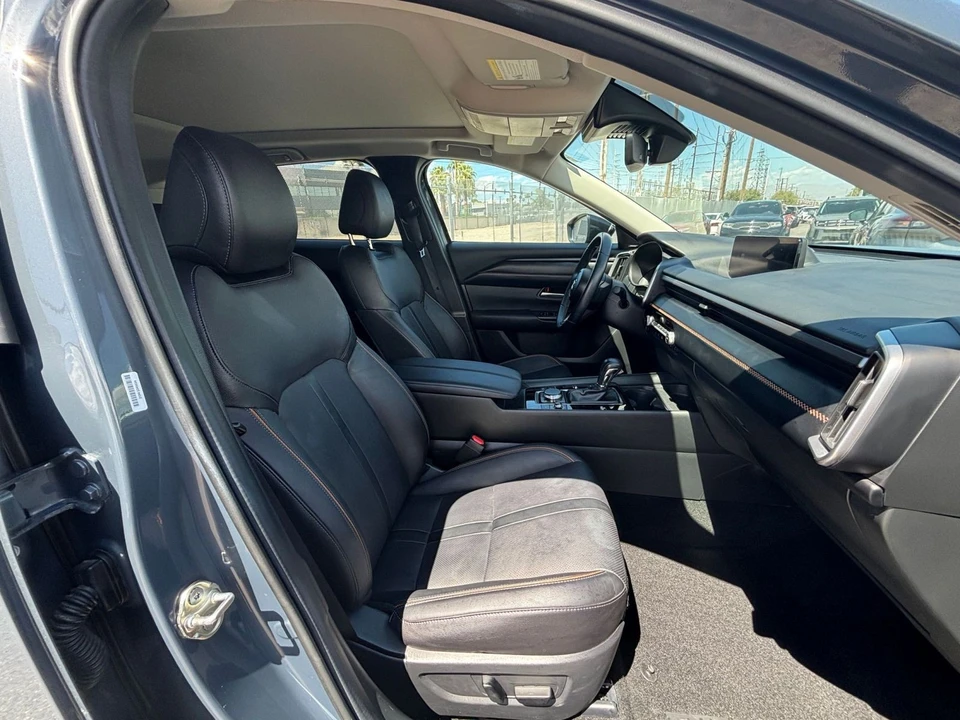 2026 Mazda CX-50 - Image 29 of 31