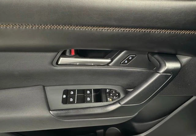 2026 Mazda - Image 15 of 19