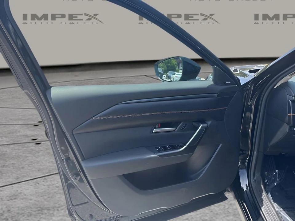 2026 Mazda CX-50 - Image 23 of 31