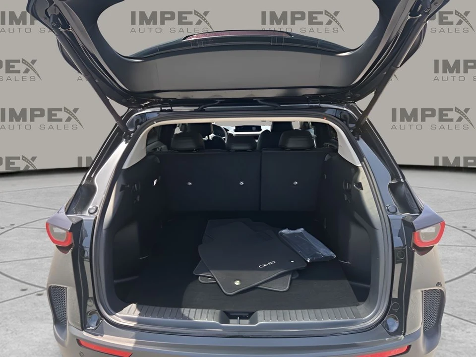 2026 Mazda CX-50 - Image 26 of 31