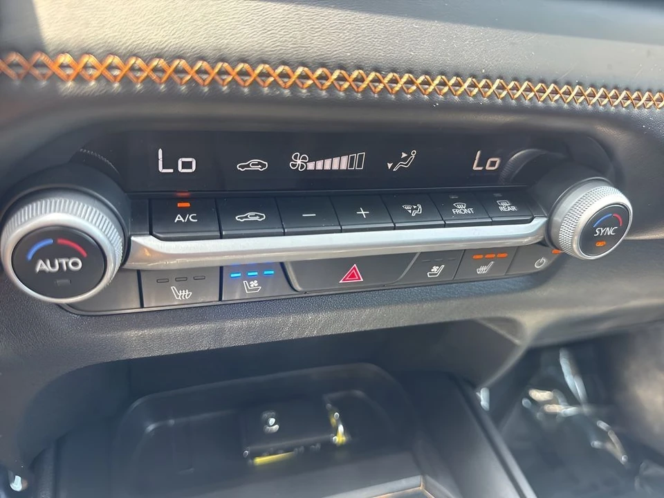 2026 Mazda CX-50 - Image 19 of 31