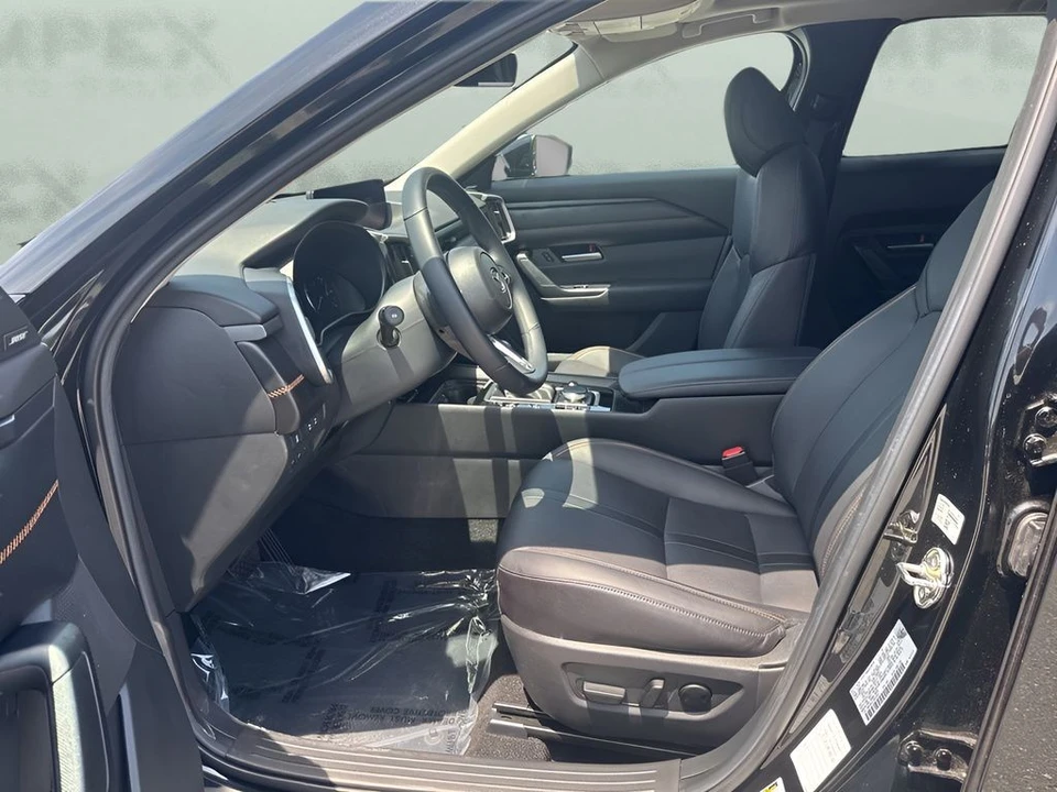 2026 Mazda CX-50 - Image 9 of 31