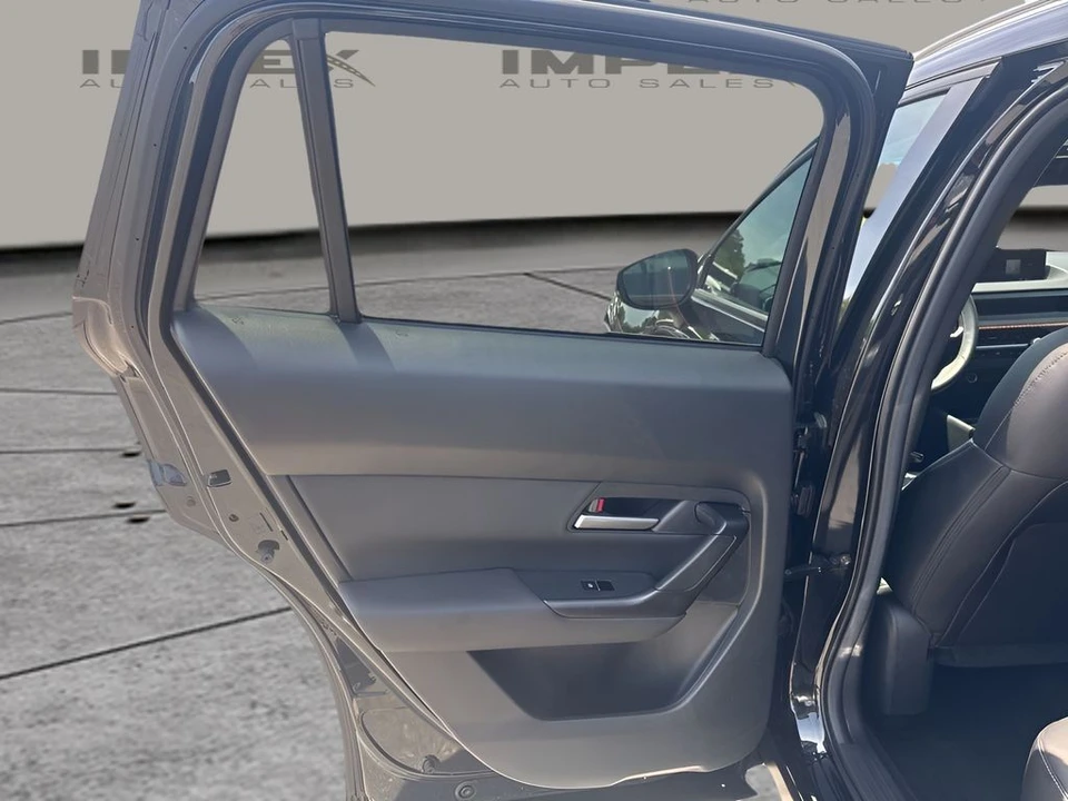 2026 Mazda CX-50 - Image 25 of 31