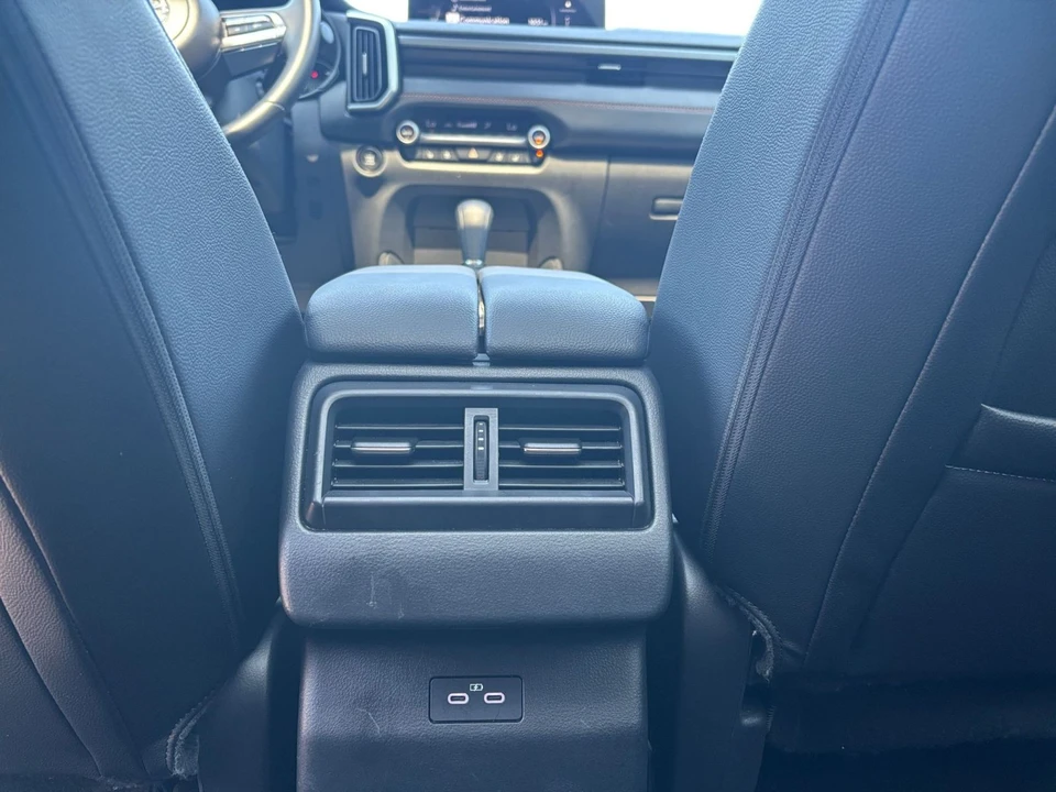 2026 Mazda CX-50 - Image 24 of 31