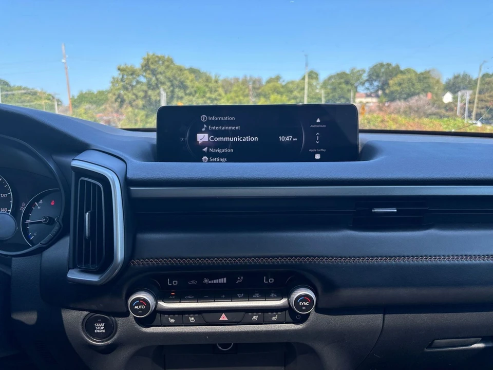 2026 Mazda CX-50 - Image 18 of 31