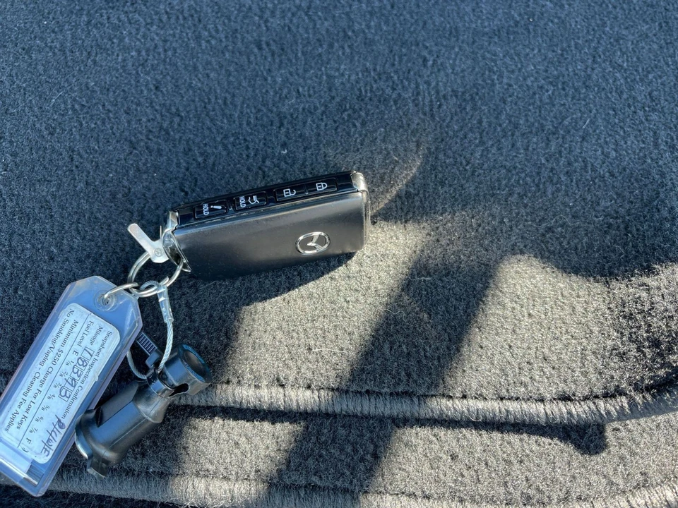 2026 Mazda CX-50 - Image 22 of 31