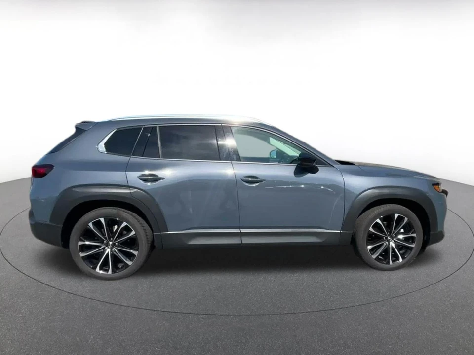 2026 Mazda CX-50 - Image 17 of 31