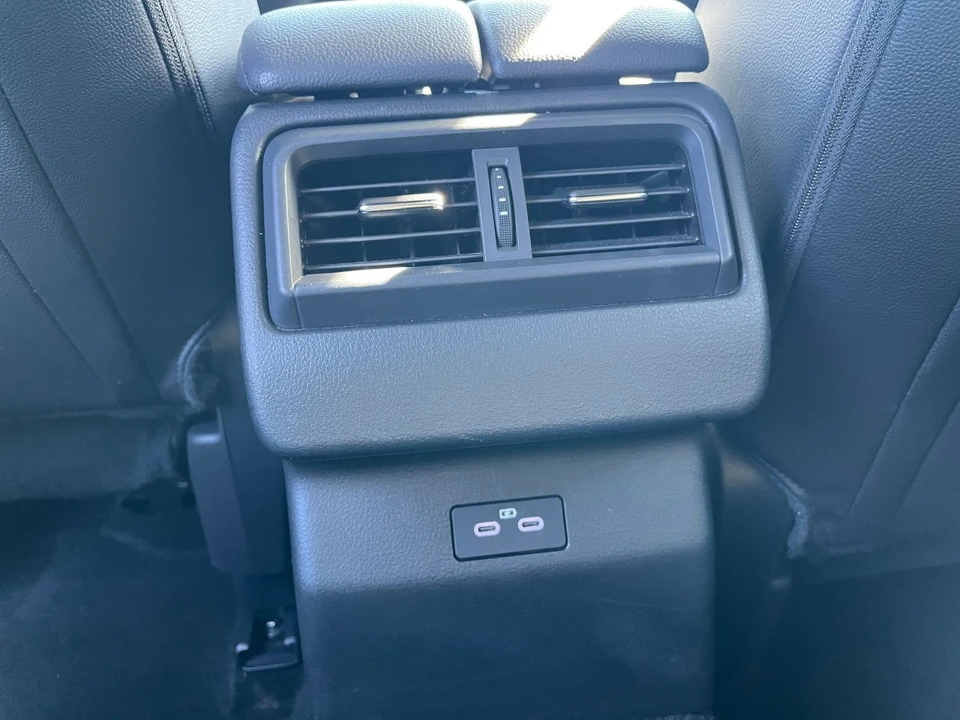 2026 Mazda CX-50 - Image 26 of 31