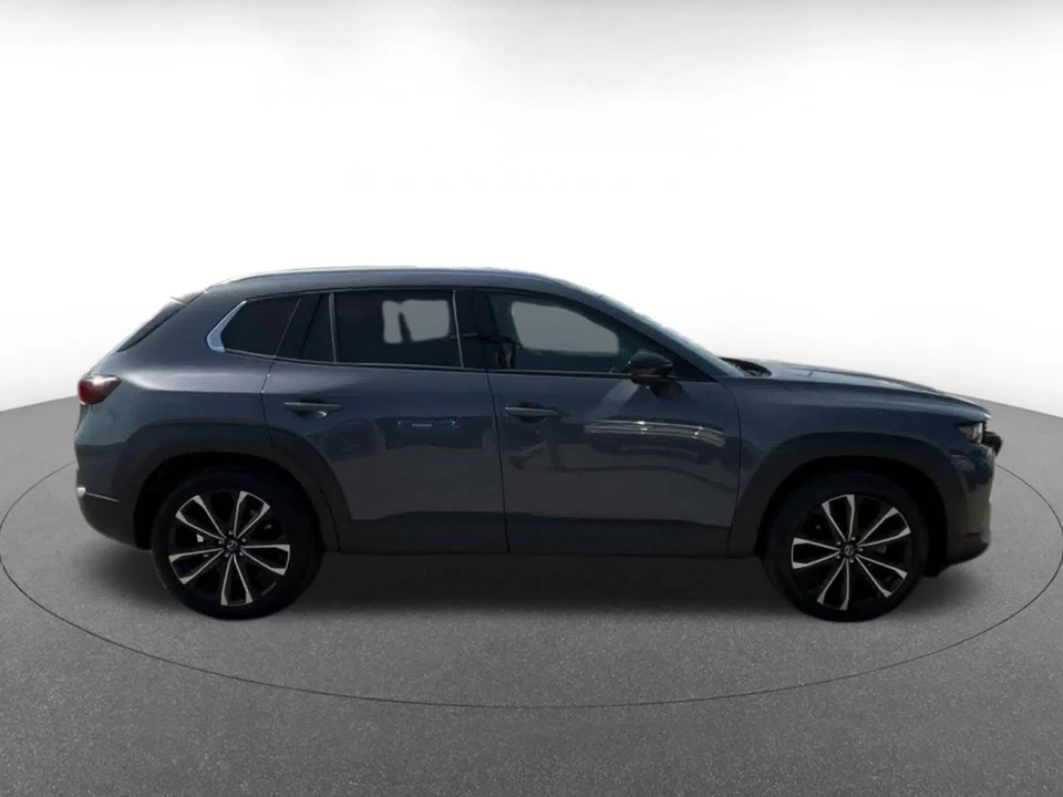 2026 Mazda CX-50 - Image 17 of 31