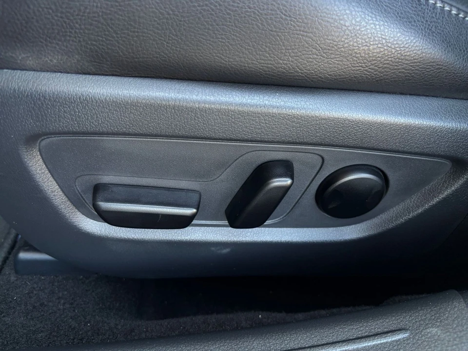 2026 Mazda CX-50 - Image 23 of 31