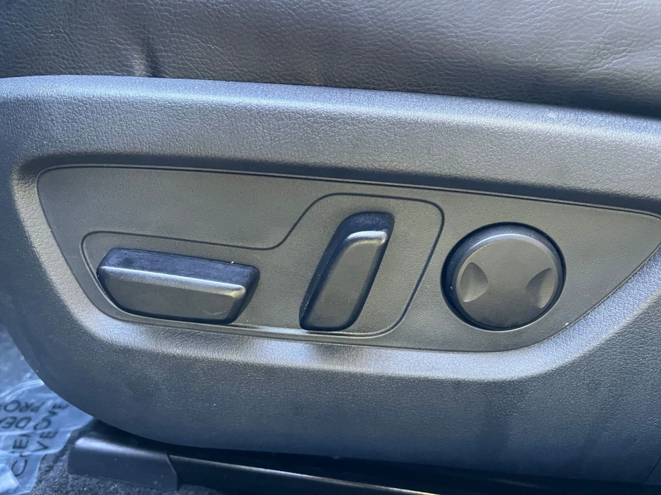 2026 Mazda CX-50 - Image 23 of 31