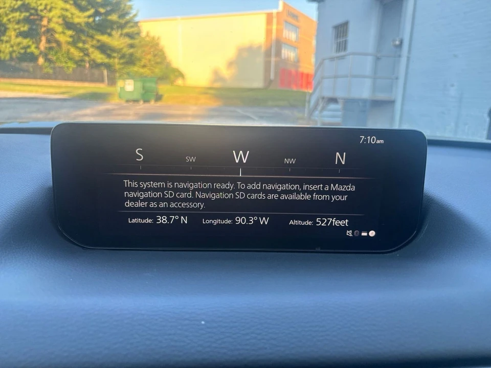 2026 Mazda CX-50 - Image 21 of 31