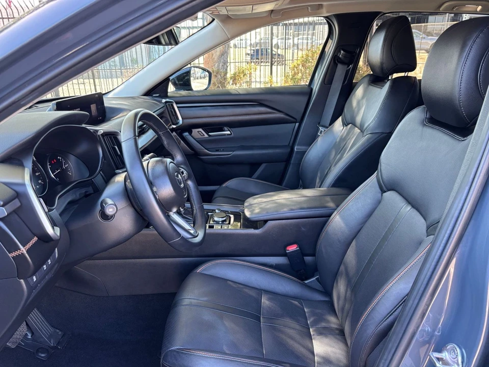 2026 Mazda CX-50 - Image 29 of 31