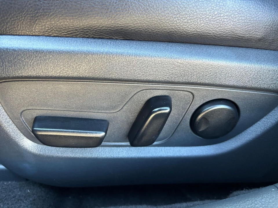 2026 Mazda CX-50 - Image 23 of 31