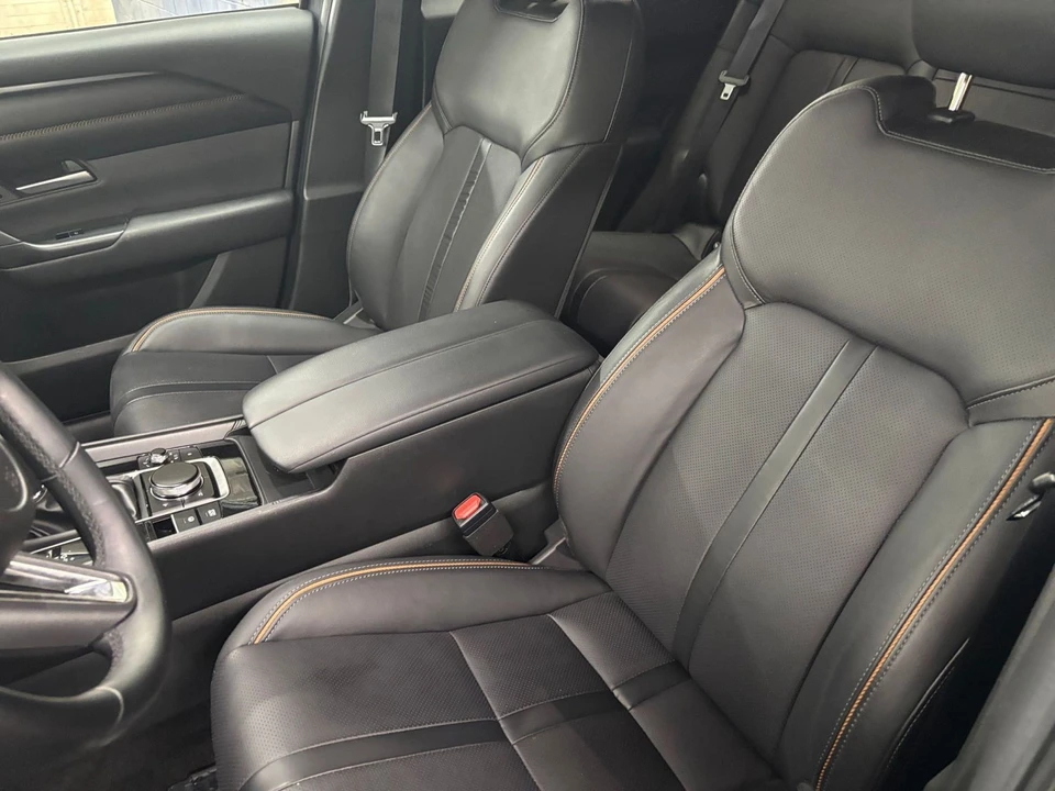 2026 Mazda CX-50 - Image 26 of 31