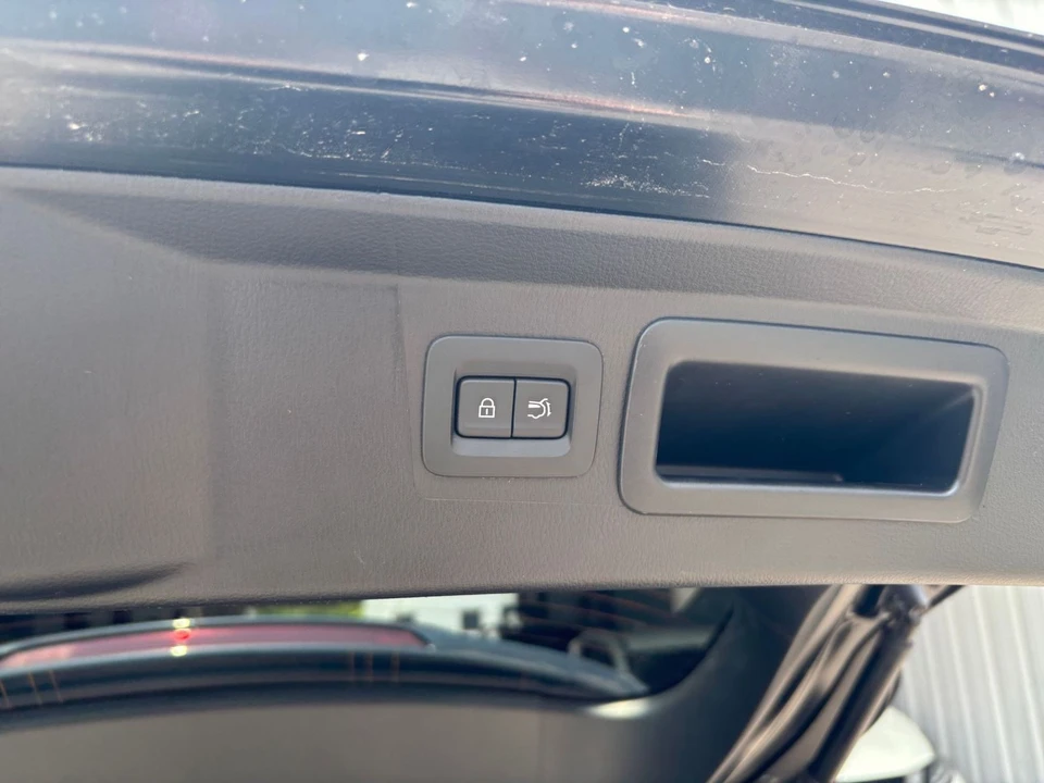 2026 Mazda CX-50 - Image 26 of 31