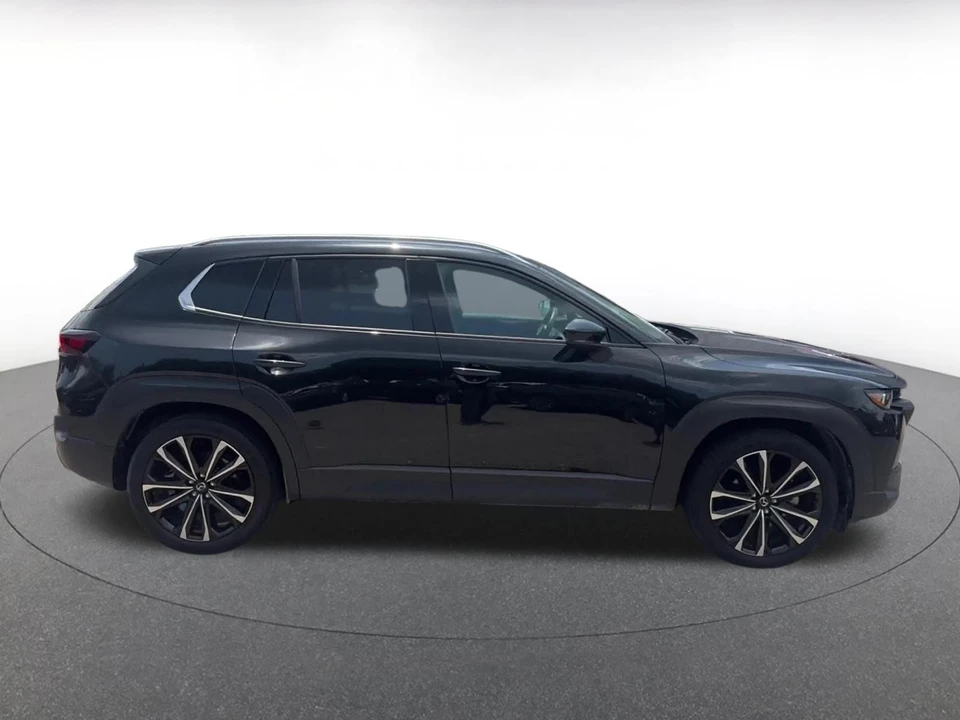 2026 Mazda CX-50 - Image 17 of 31