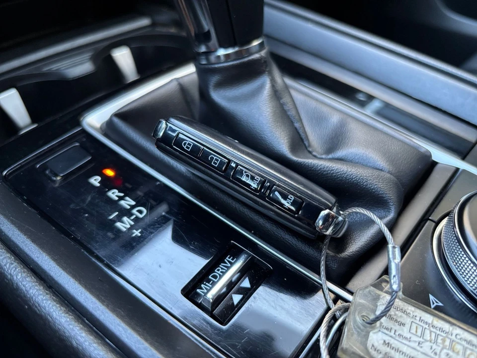 2026 Mazda CX-50 - Image 22 of 31