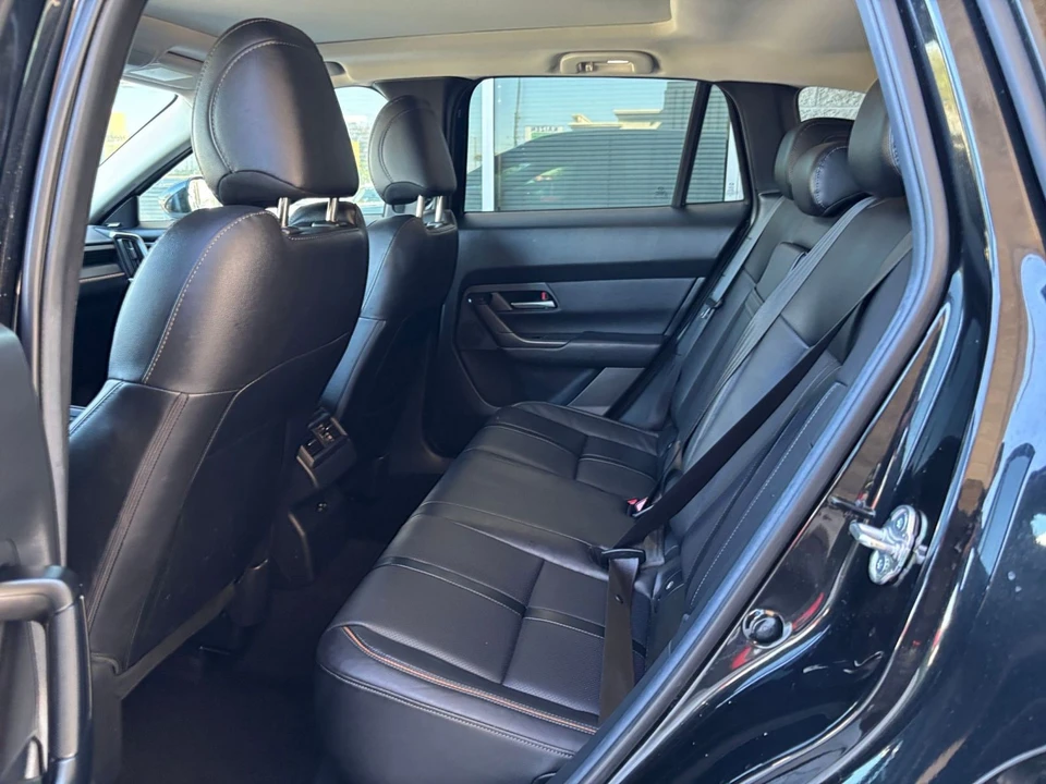 2026 Mazda CX-50 - Image 28 of 31