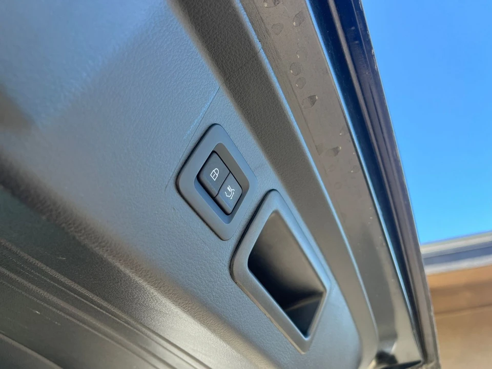 2026 Mazda CX-50 - Image 24 of 31