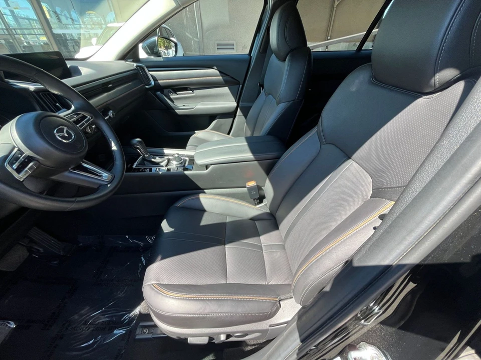 2026 Mazda CX-50 - Image 29 of 31