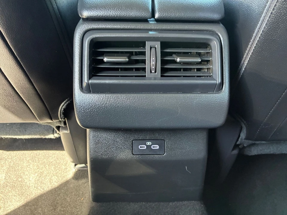 2026 Mazda CX-50 - Image 26 of 31