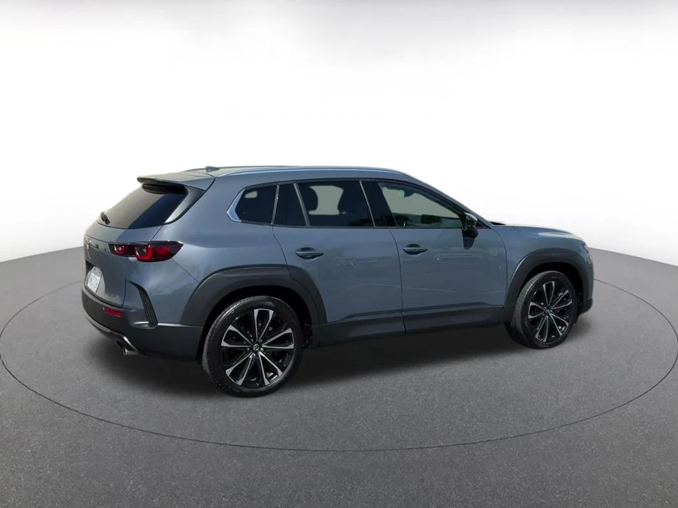 2026 Mazda CX-50 - Image 16 of 31