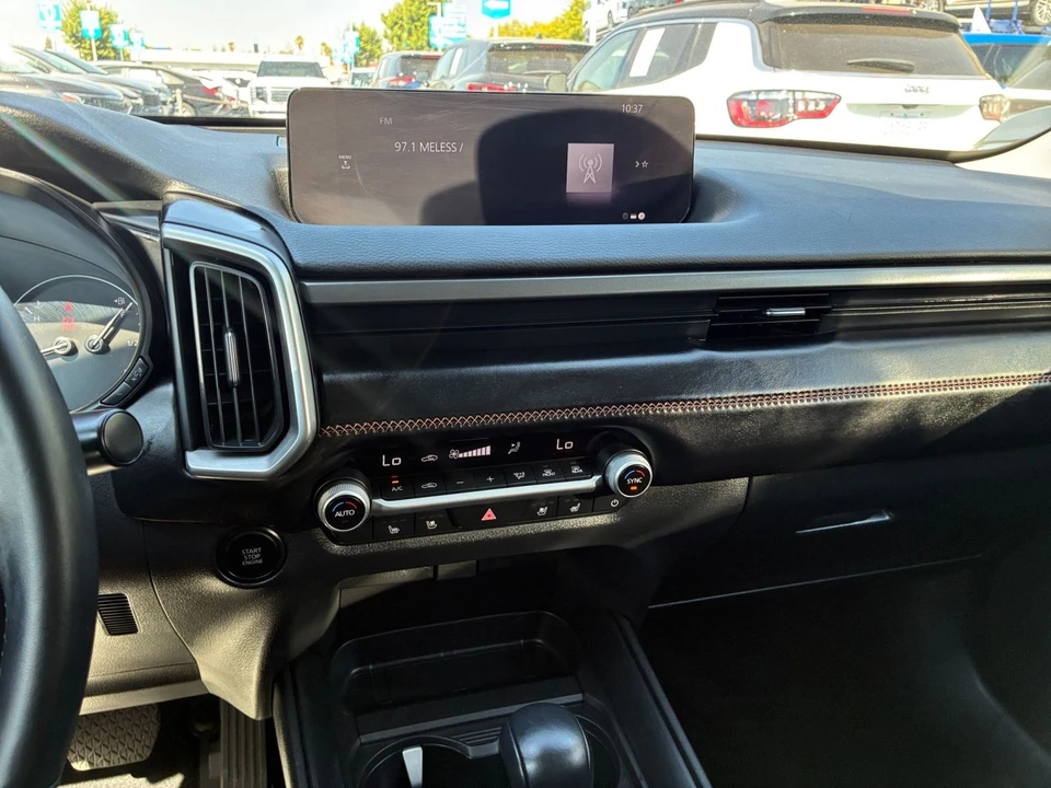2026 Mazda CX-50 - Image 18 of 31