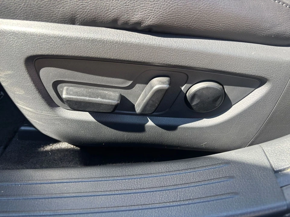 2026 Mazda CX-50 - Image 22 of 31