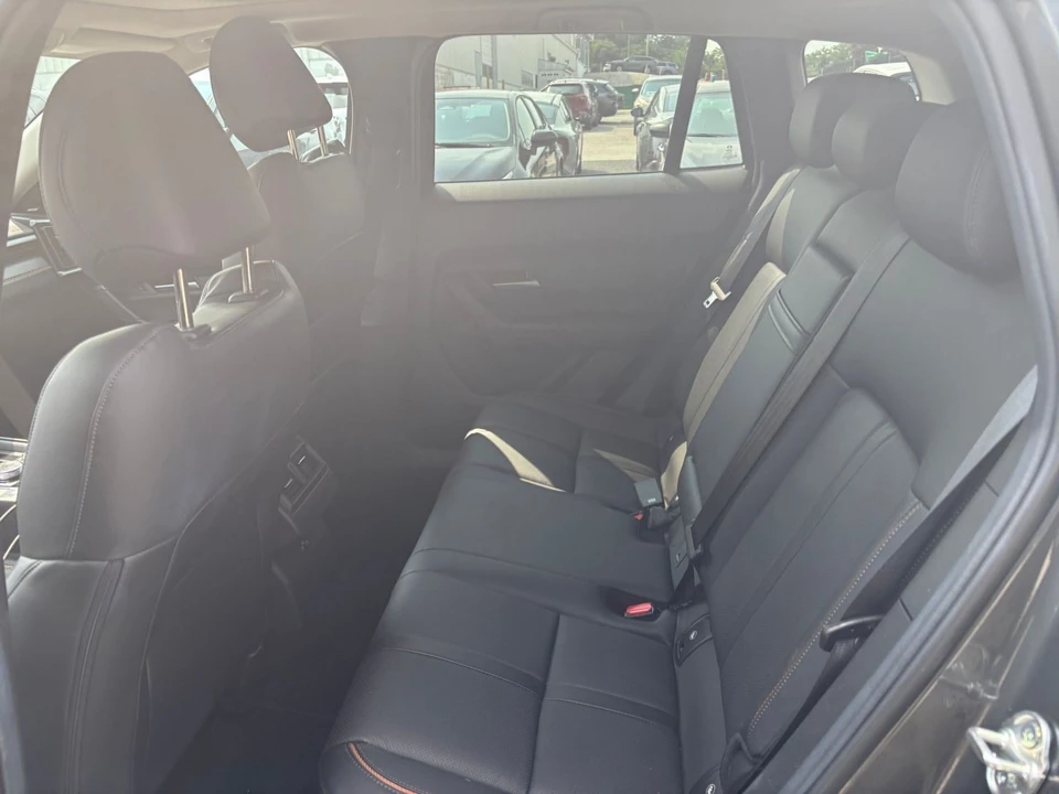 2026 Mazda CX-50 - Image 27 of 31