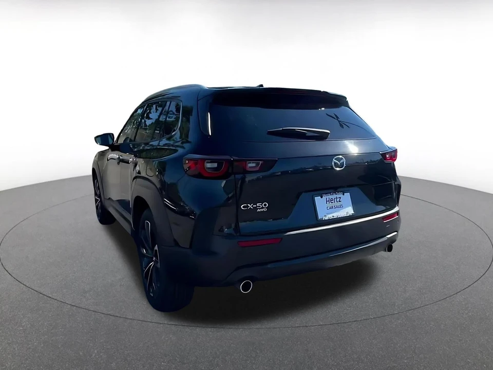 2026 Mazda CX-50 - Image 14 of 31