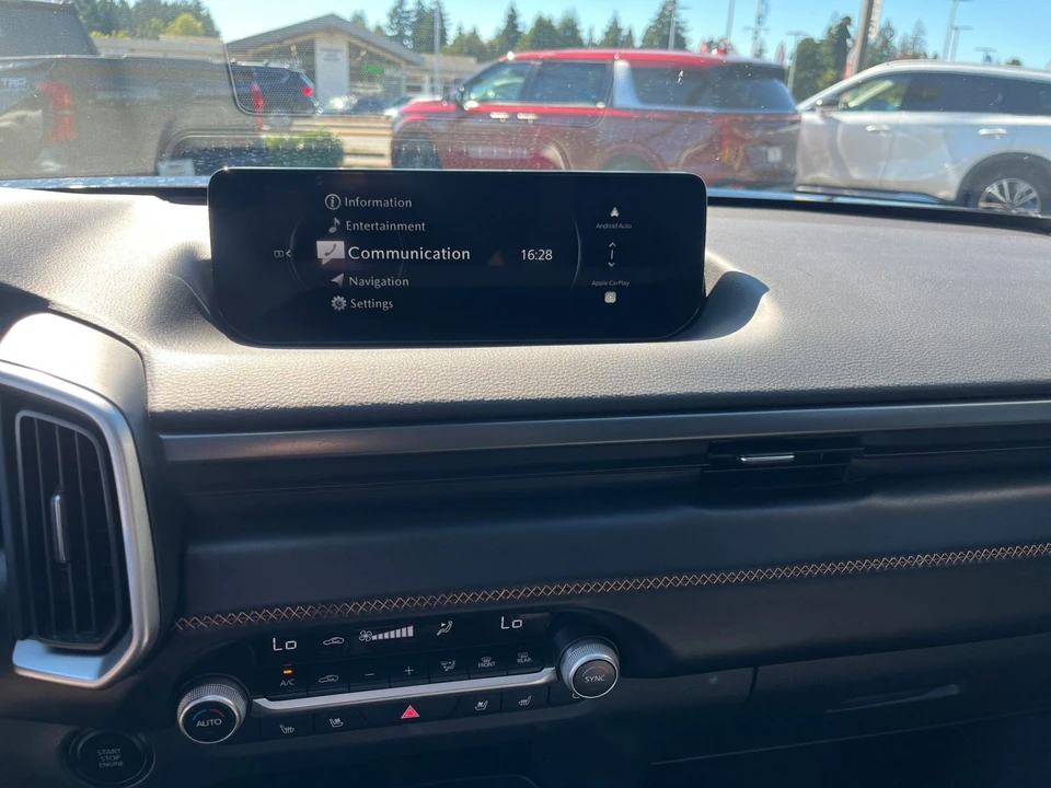 2026 Mazda CX-50 - Image 22 of 31