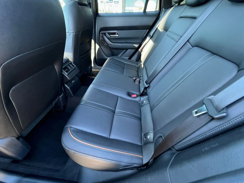2026 Mazda CX-50 - Image 29 of 31