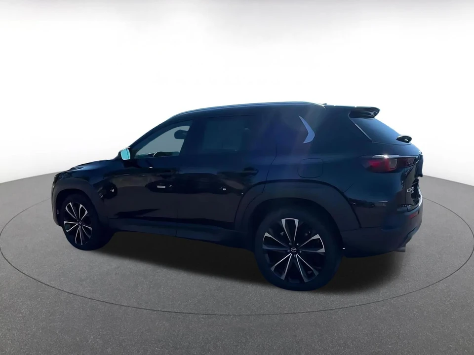 2026 Mazda CX-50 - Image 13 of 31