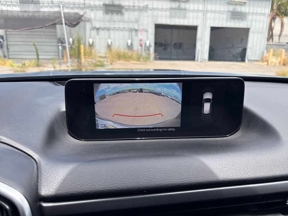 2026 Mazda CX-50 - Image 27 of 31