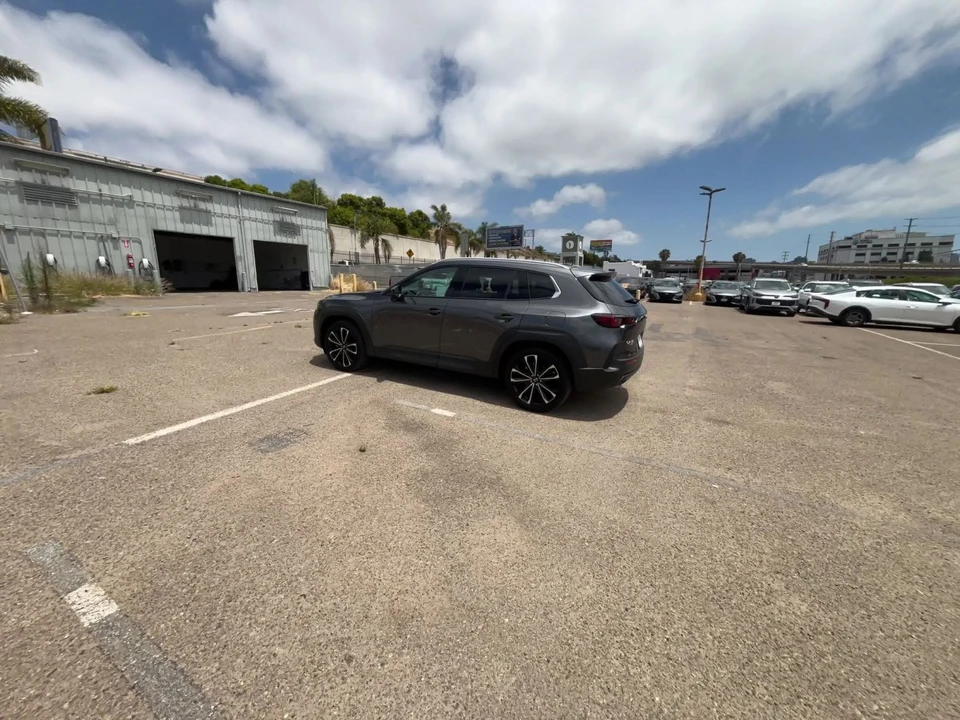 2026 Mazda CX-50 - Image 17 of 31