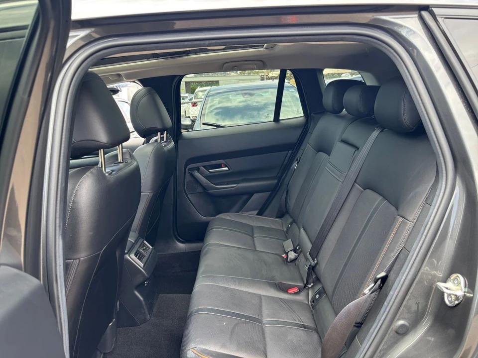 2026 Mazda CX-50 - Image 29 of 31